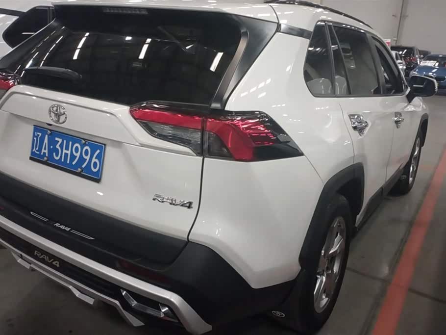 Toyota RAV4 Rongfang