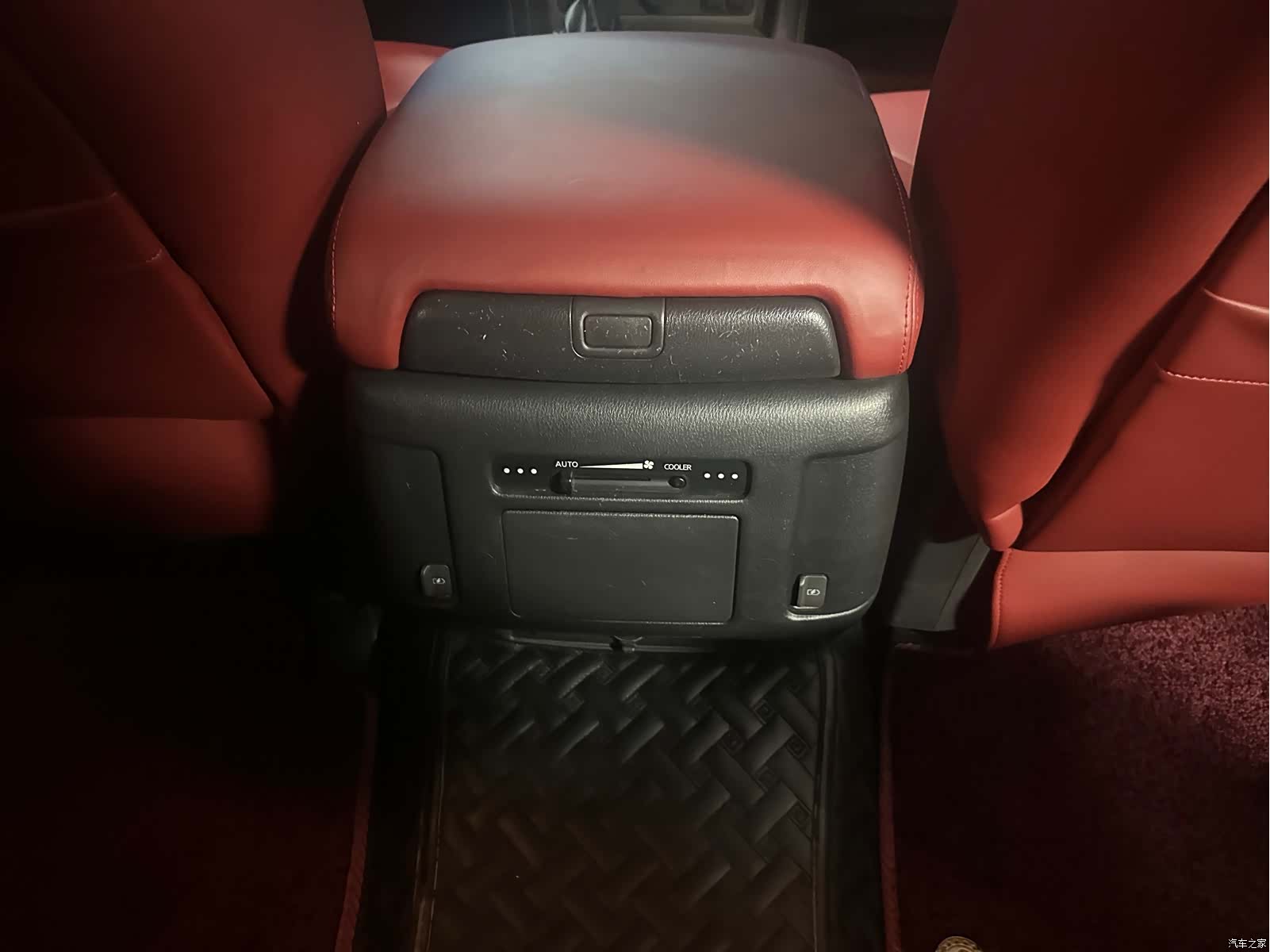 Nissan Patrol, 2020 8