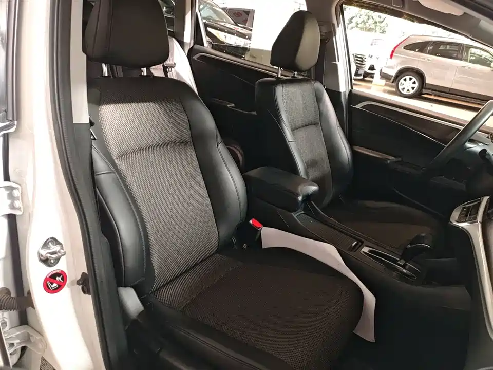 Honda Jade