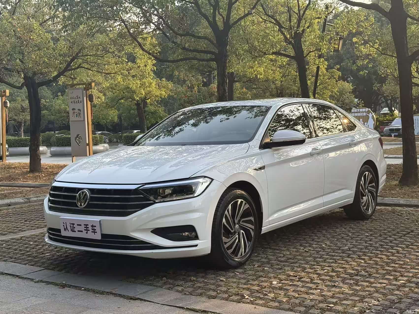 Volkswagen Sagitar, 2022 1