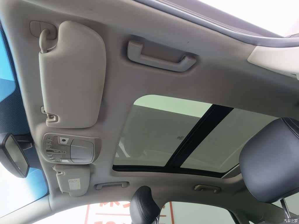 Ford Taurus, 2015 14