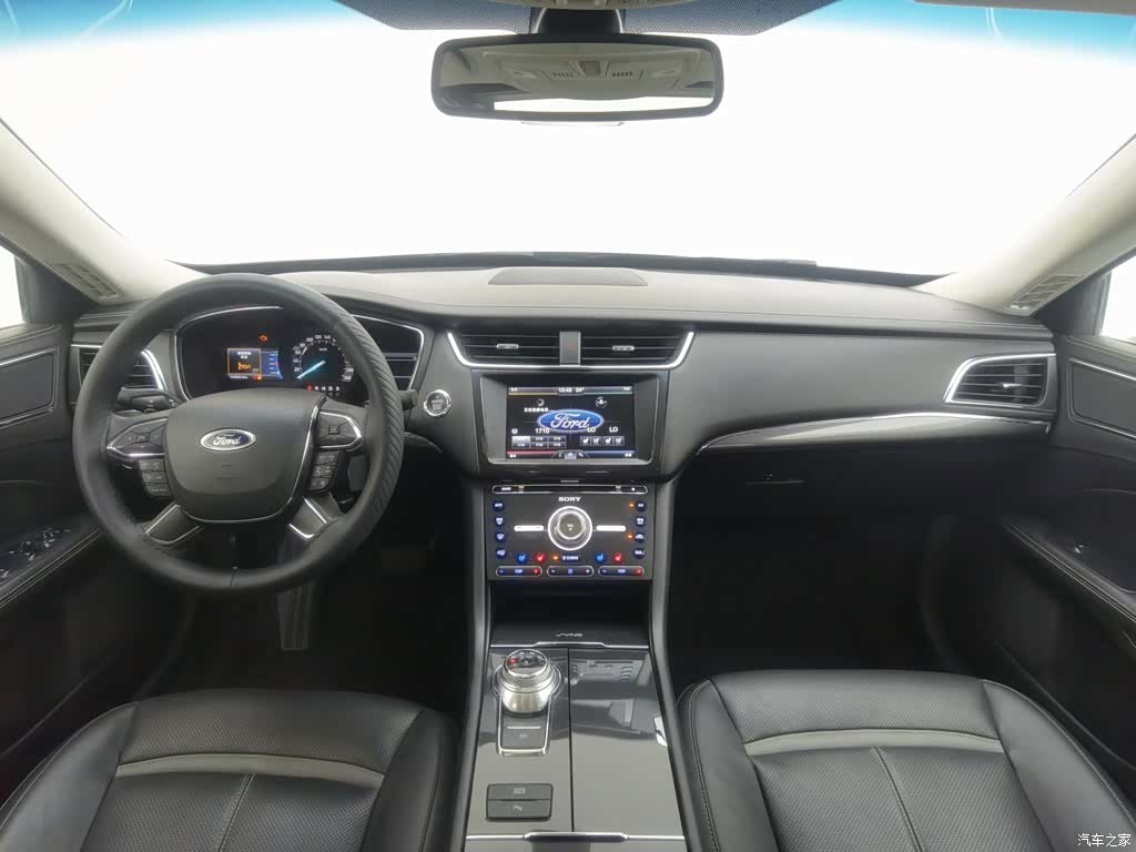 Ford Taurus, 2015 все фото