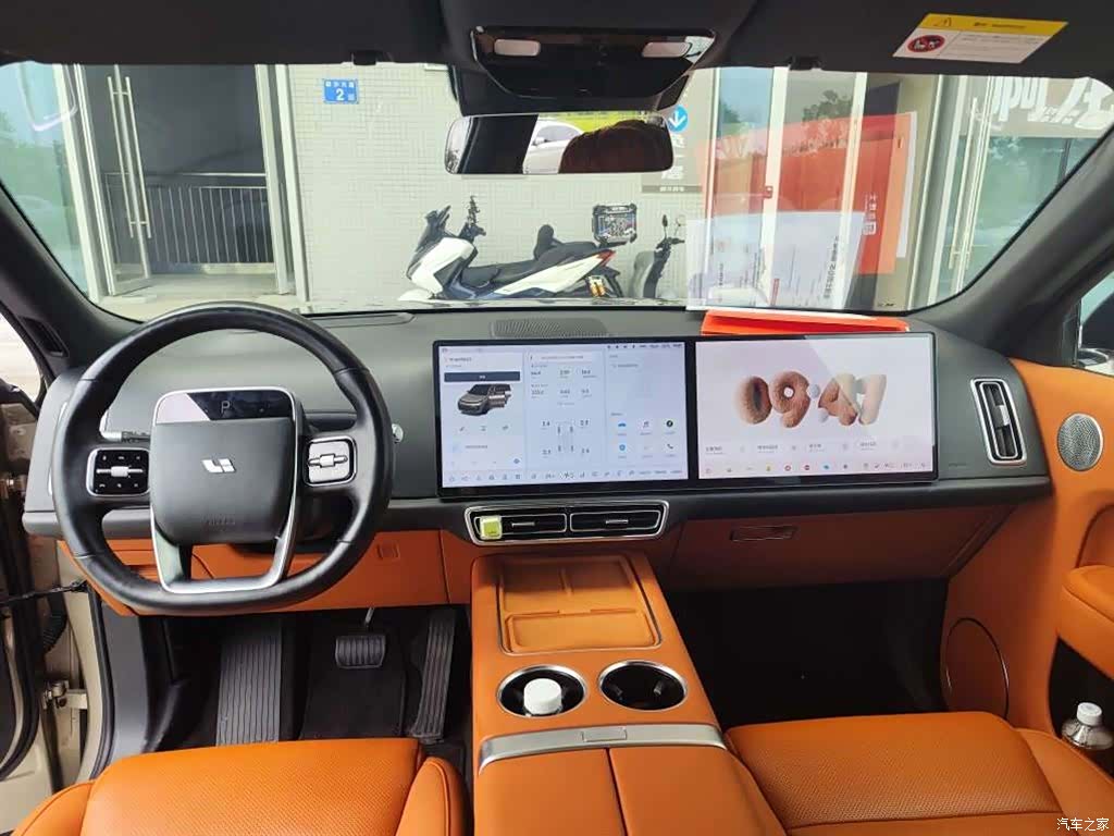 Li Auto L8, 2023 7