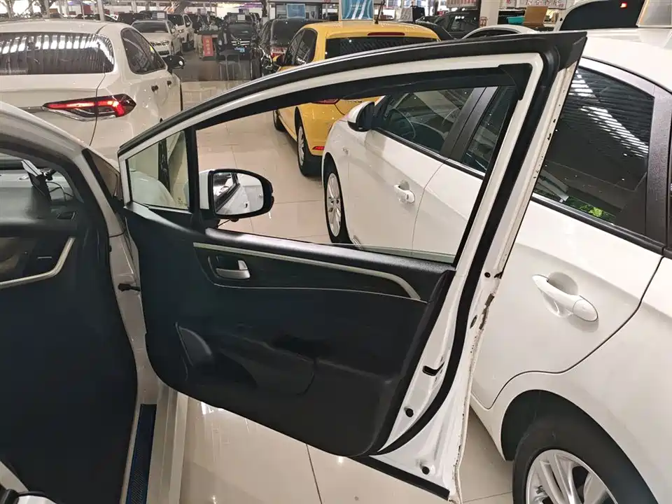 Honda Jade