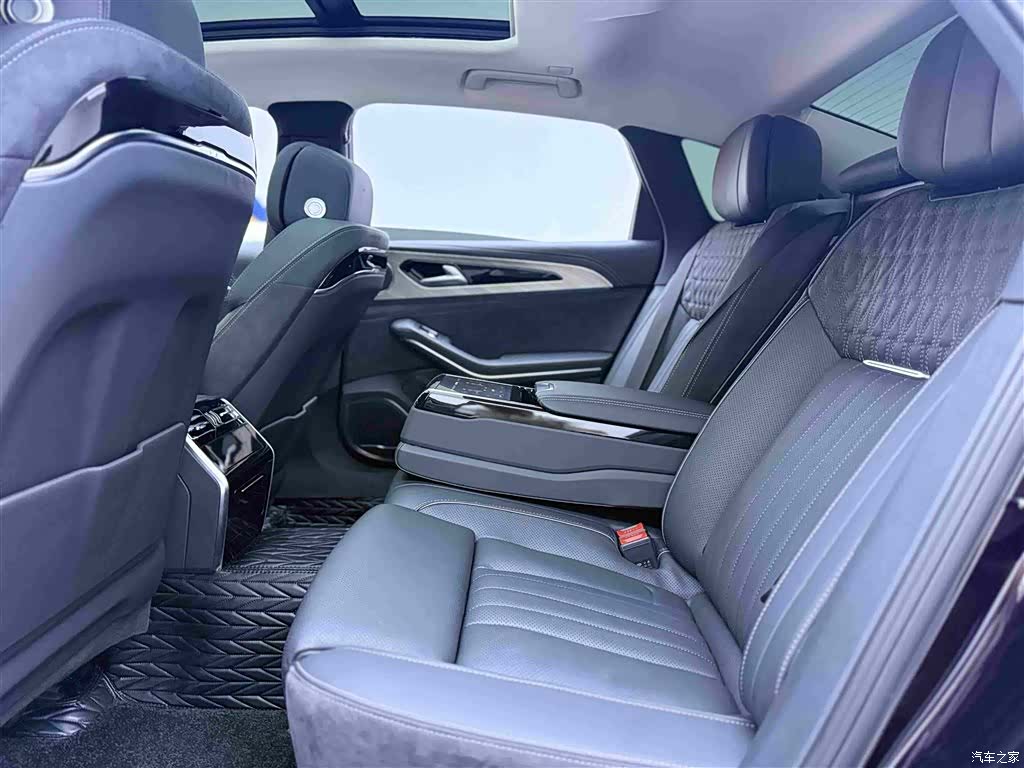 Hongqi H9, 2023 19