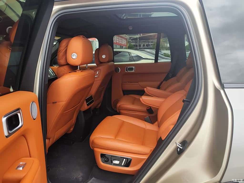 Li Auto L8, 2023 6
