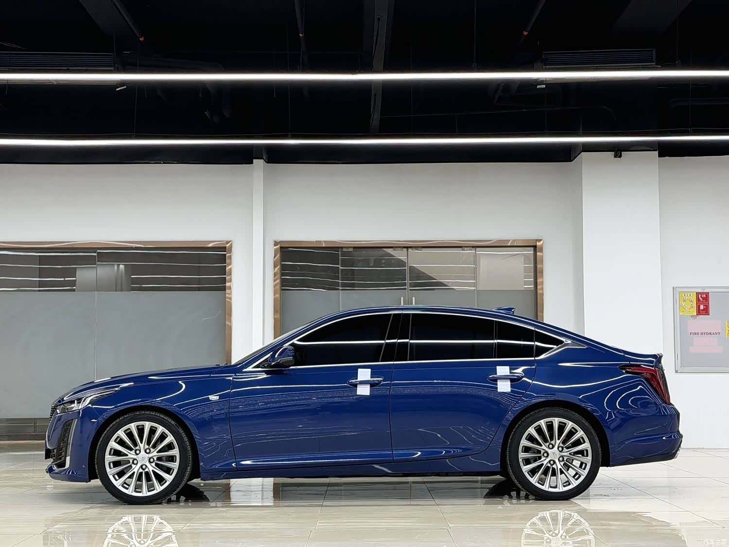 Cadillac CT5, 2021 3