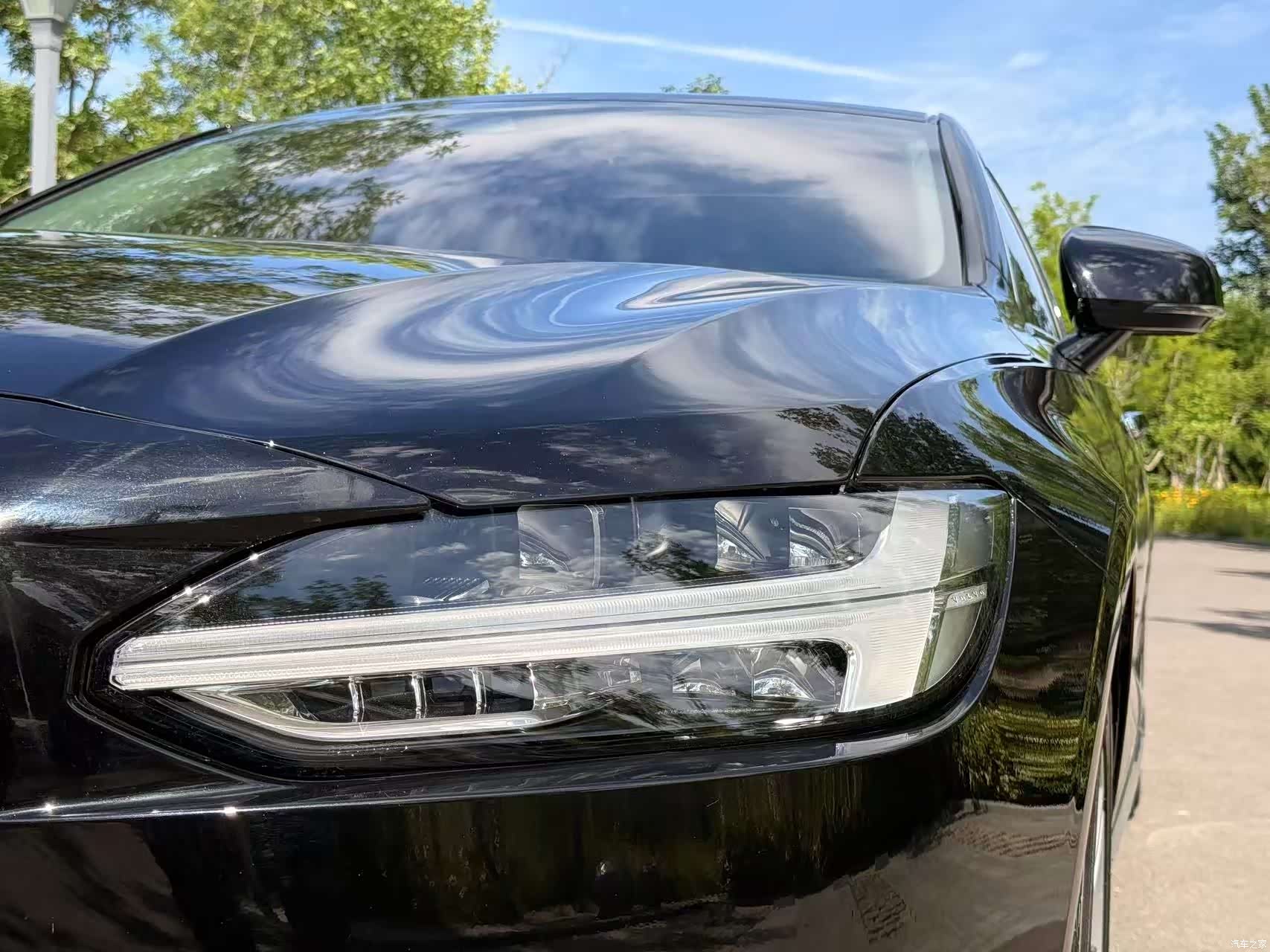 Volvo S90, 2019 все фото