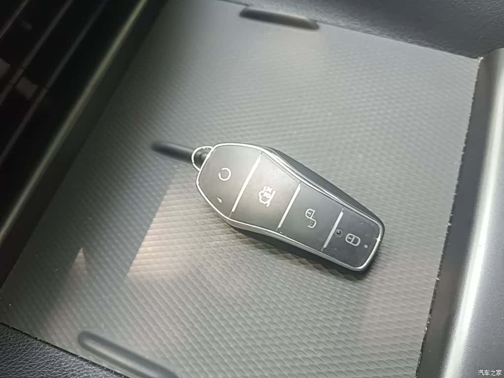 BYD Seal, 2025 9