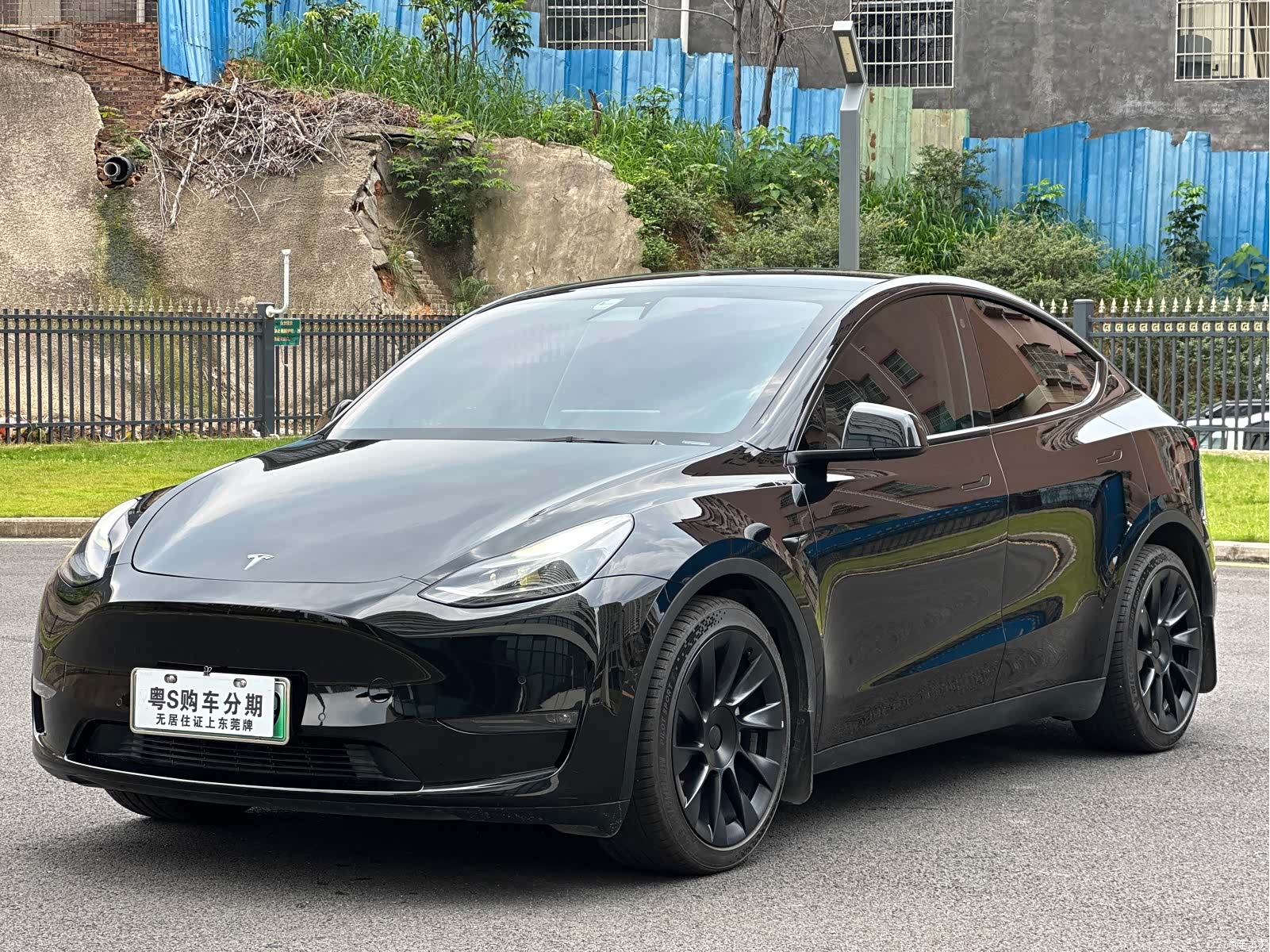 Tesla Model Y, 2021 1