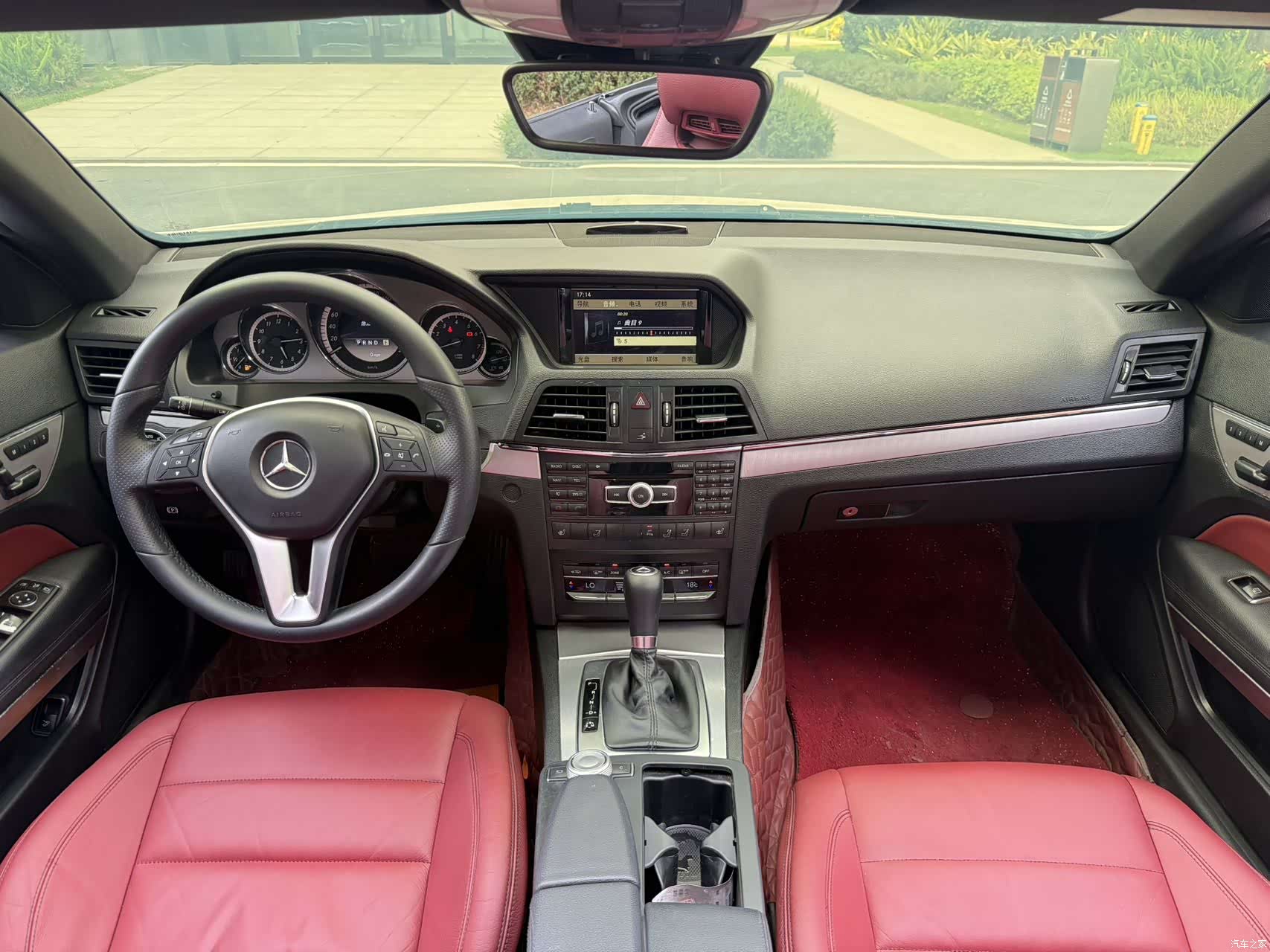 Mercedes-Benz E-Class, 2012 все фото