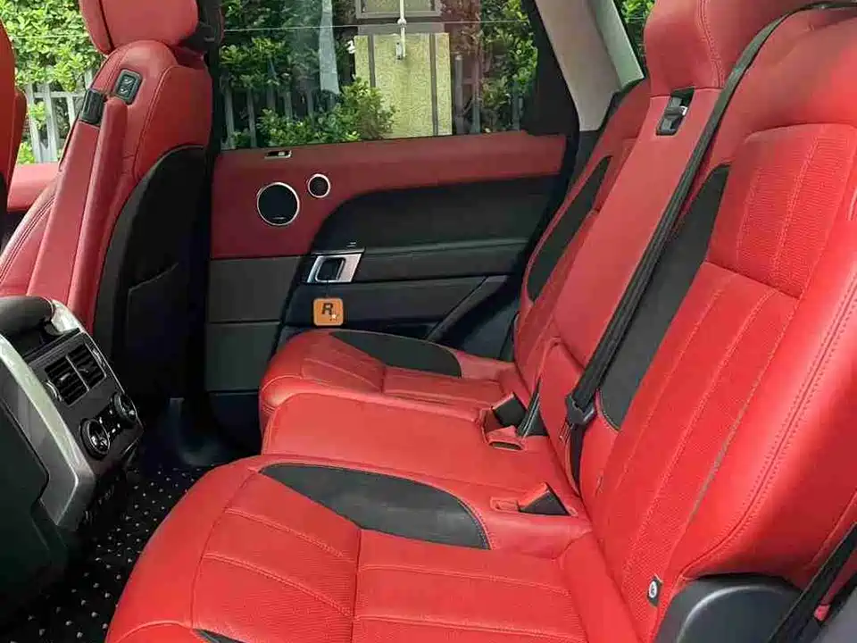 Land Rover Range Rover Sport Land Rover Range Rover Sport