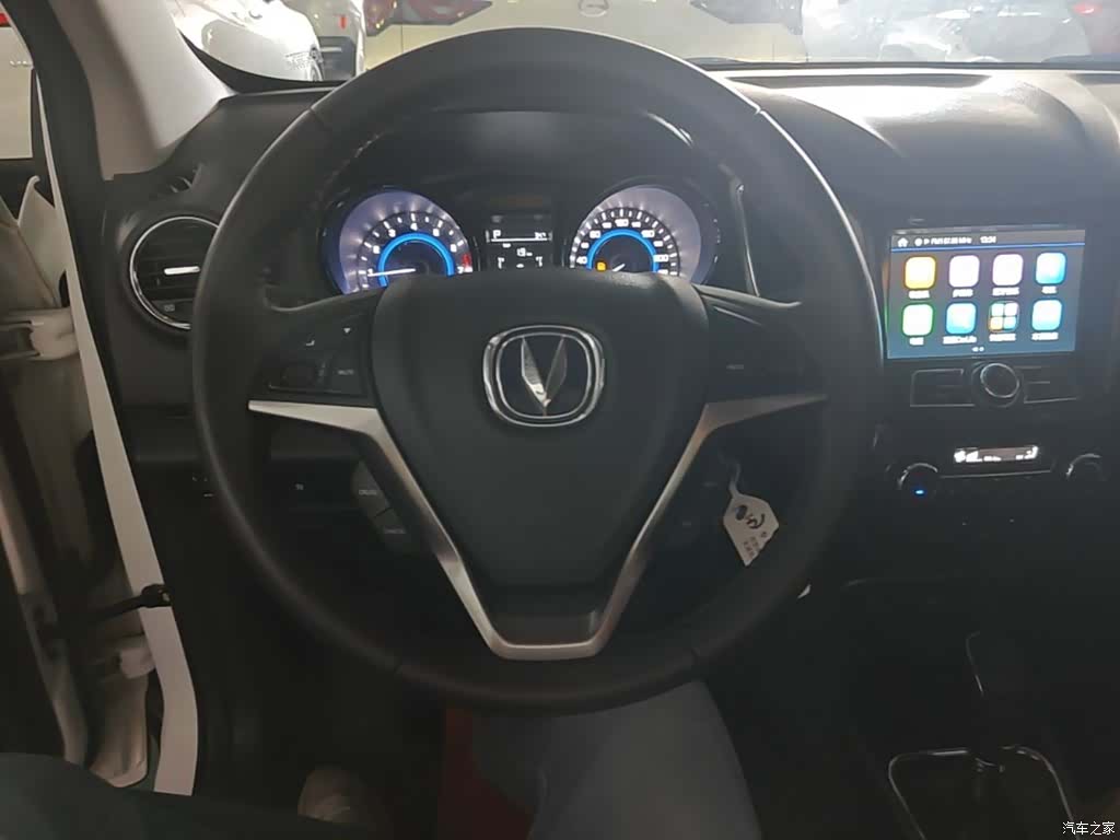 Changan CS15, 2018 11