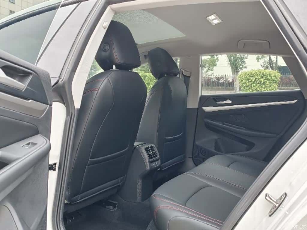 Volkswagen Lamando, 2024 9