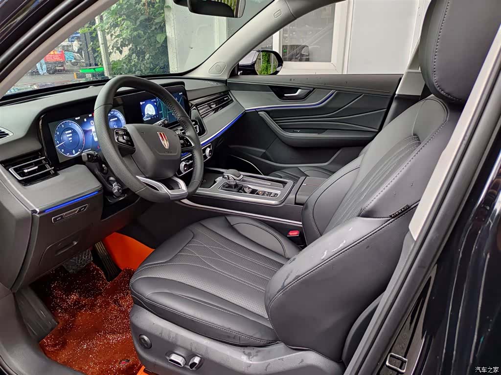 Hongqi HS5, 2025 7