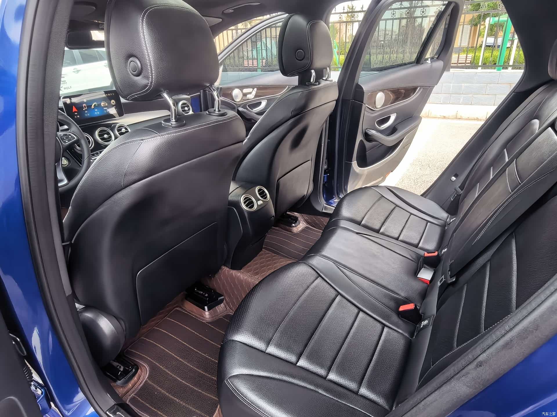 Mercedes-Benz GLC, 2017 11