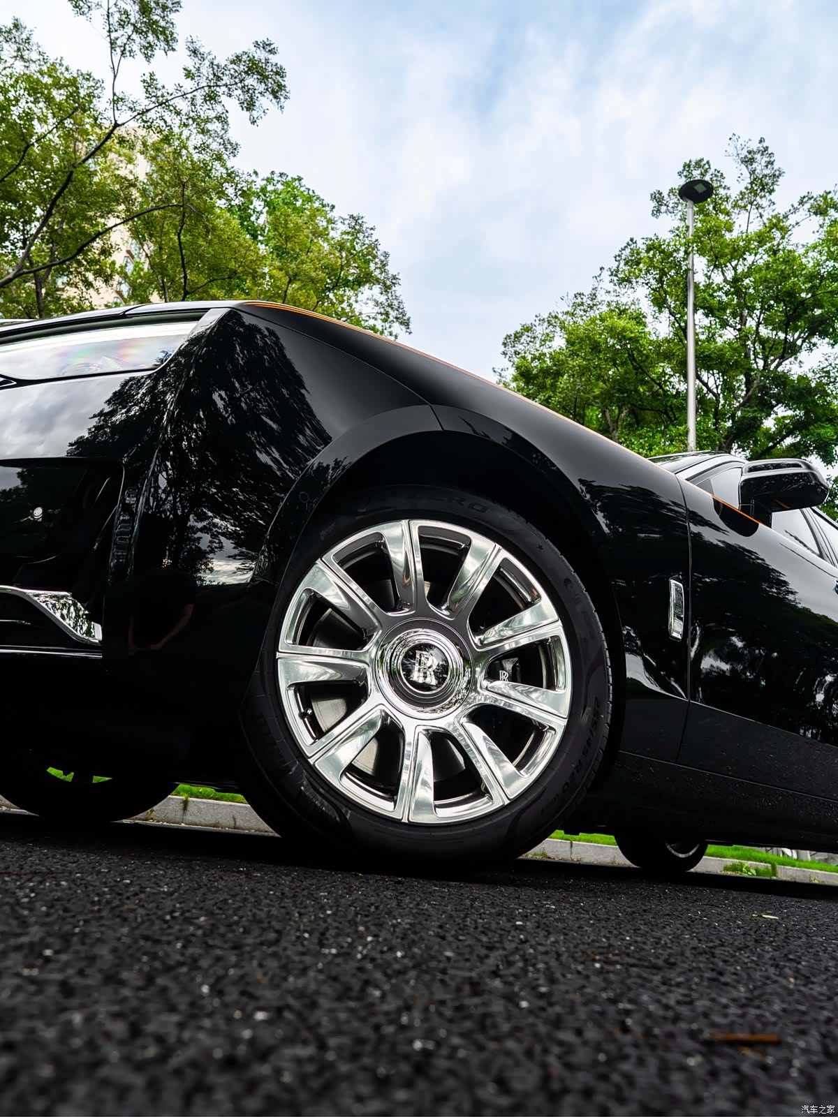 Rolls-Royce Ghost, 2026 4