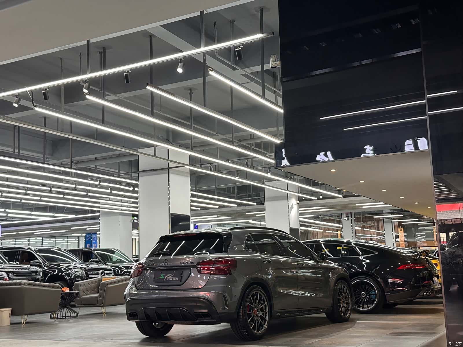 Mercedes-Benz GLA, 2019 18