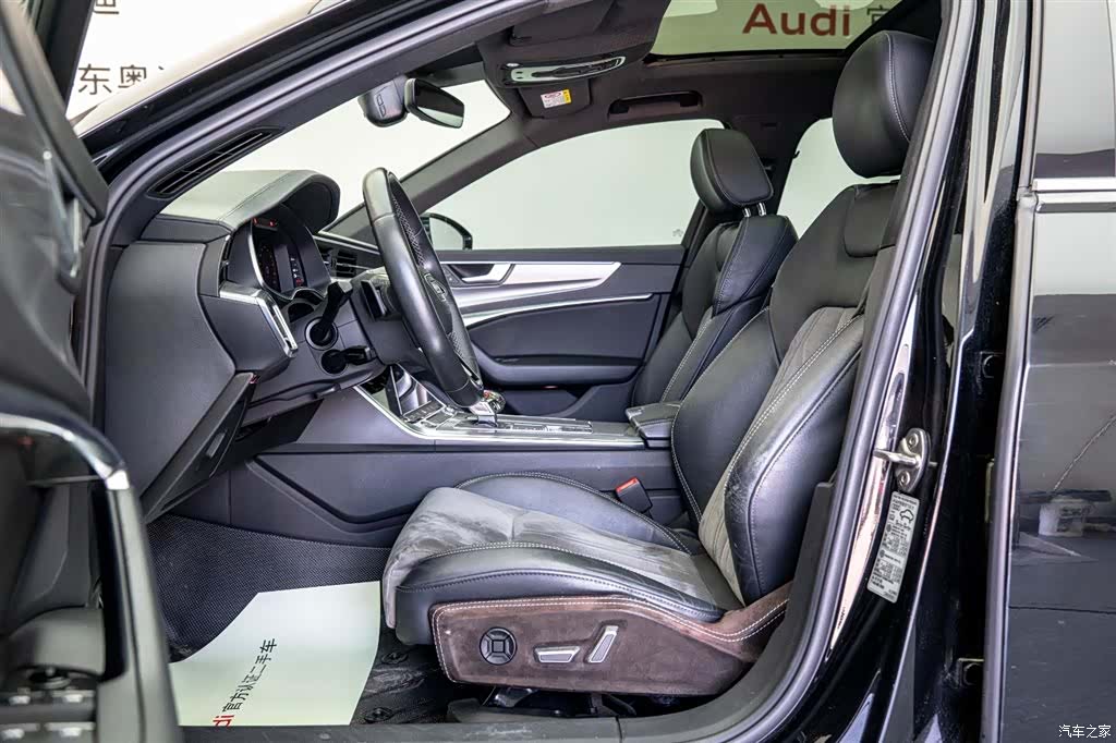 Audi A6L, 2021 11