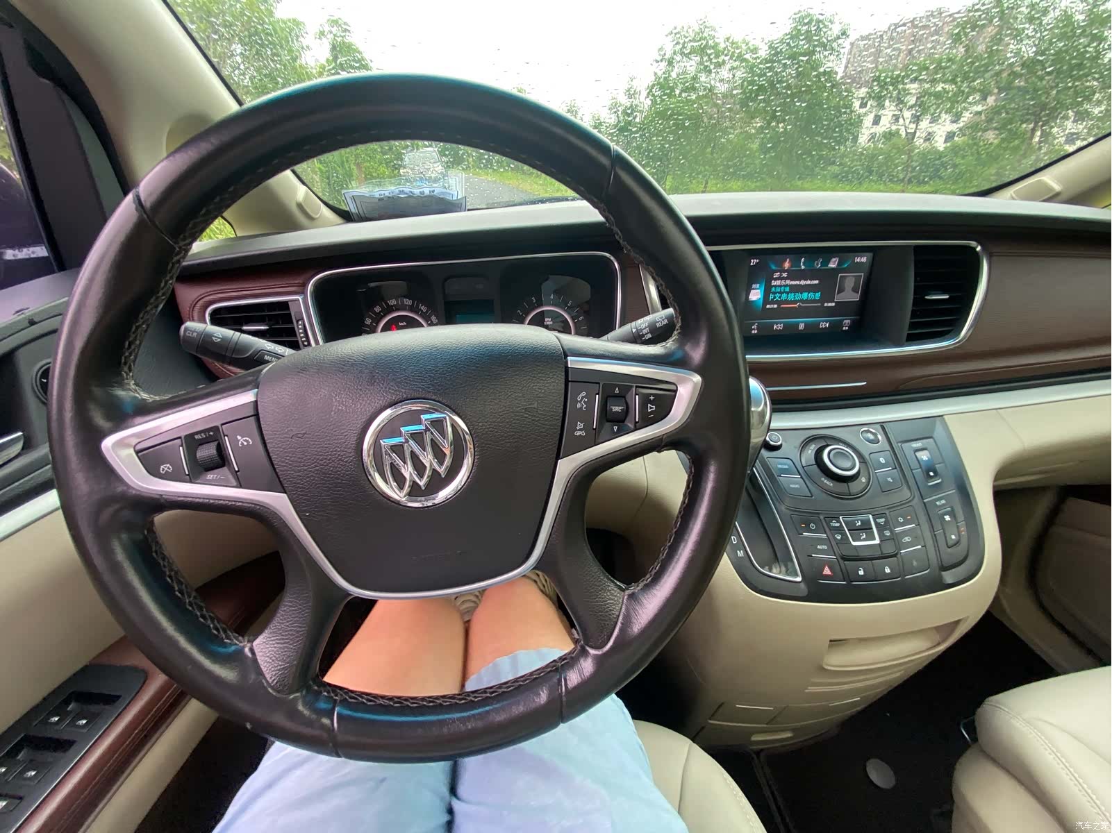 Buick GL8, 2017 16