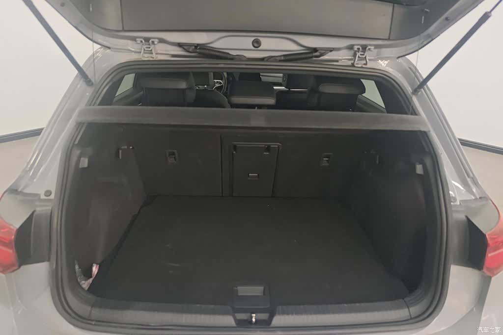 Volkswagen Golf, 2021 4