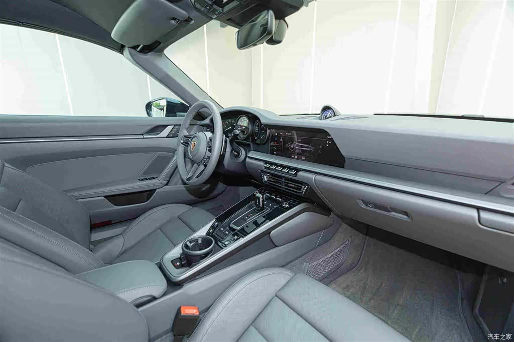 Porsche 911, 2024 17