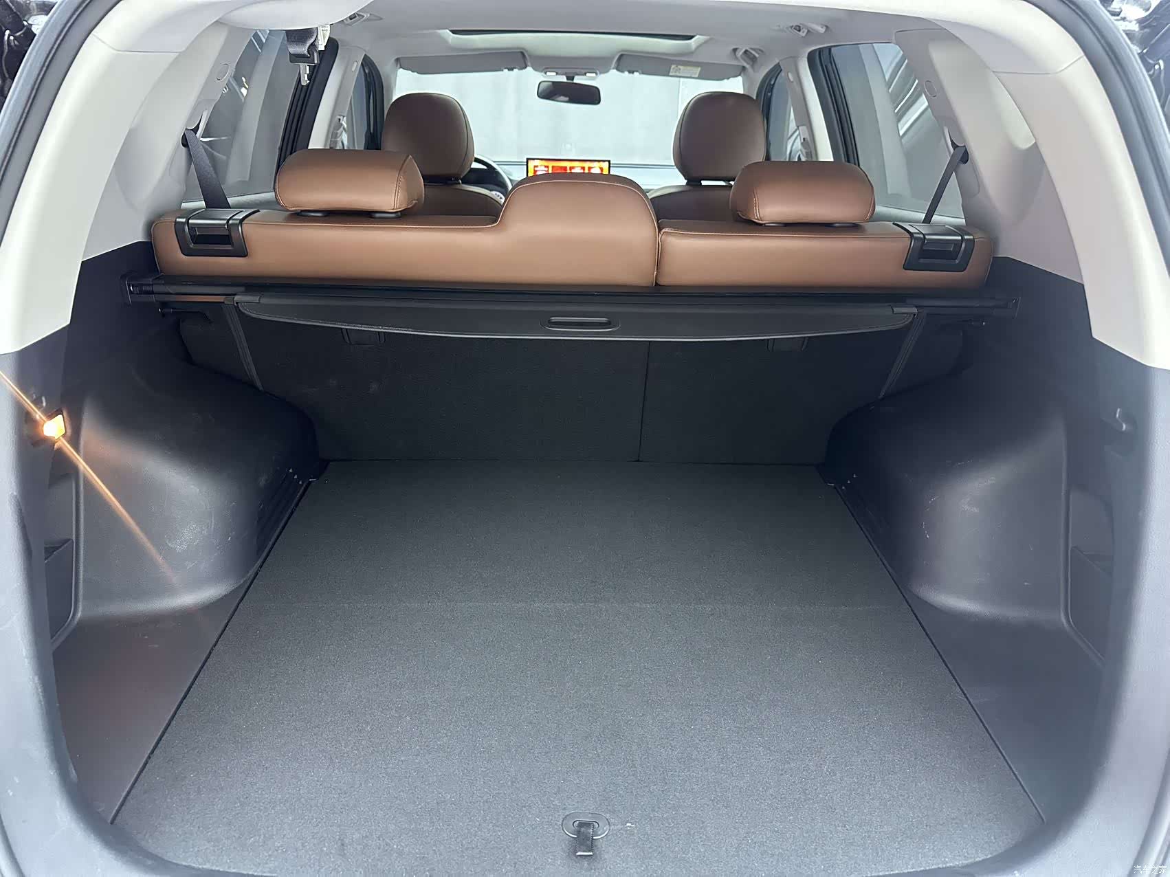 Geely X6, 2022 23