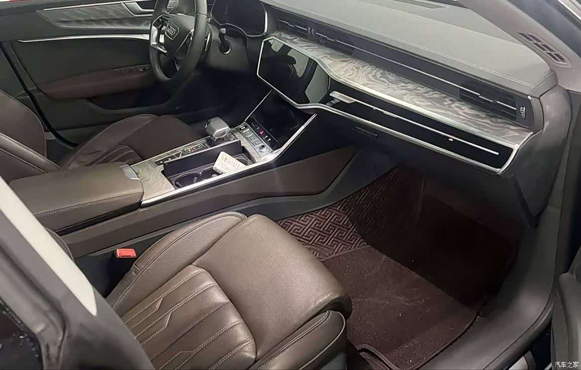 Audi A7L, 2022 6