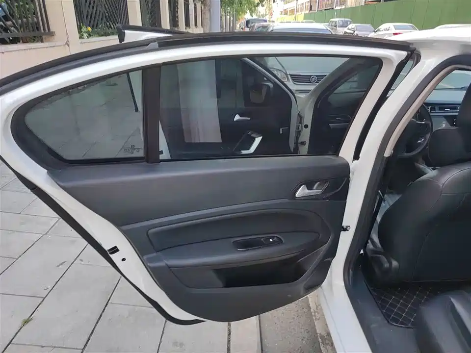 Peugeot 408 Peugeot 408