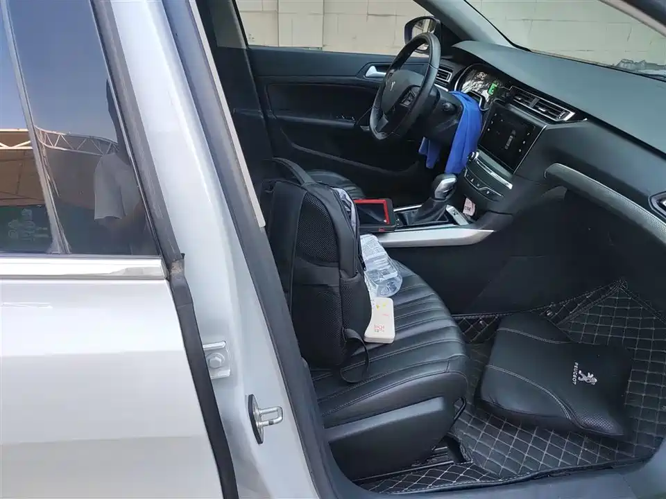 Peugeot 408 Peugeot 408