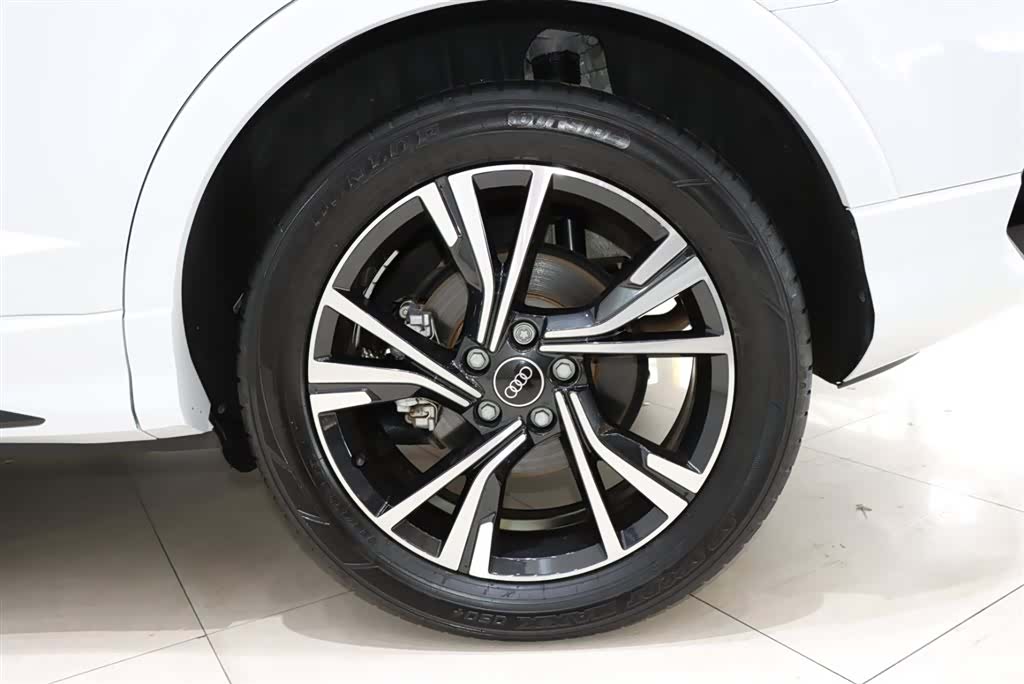 Audi Q3, 2023 20