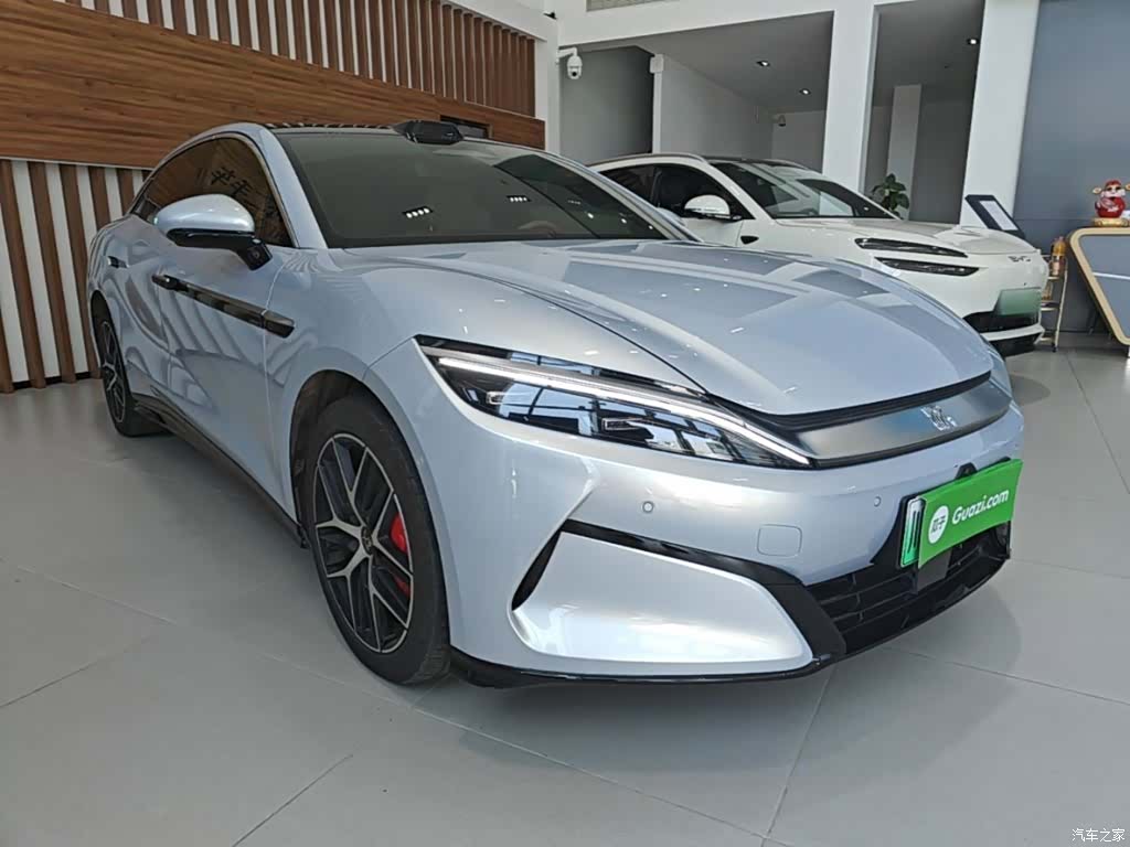 BYD Han, 2025 4
