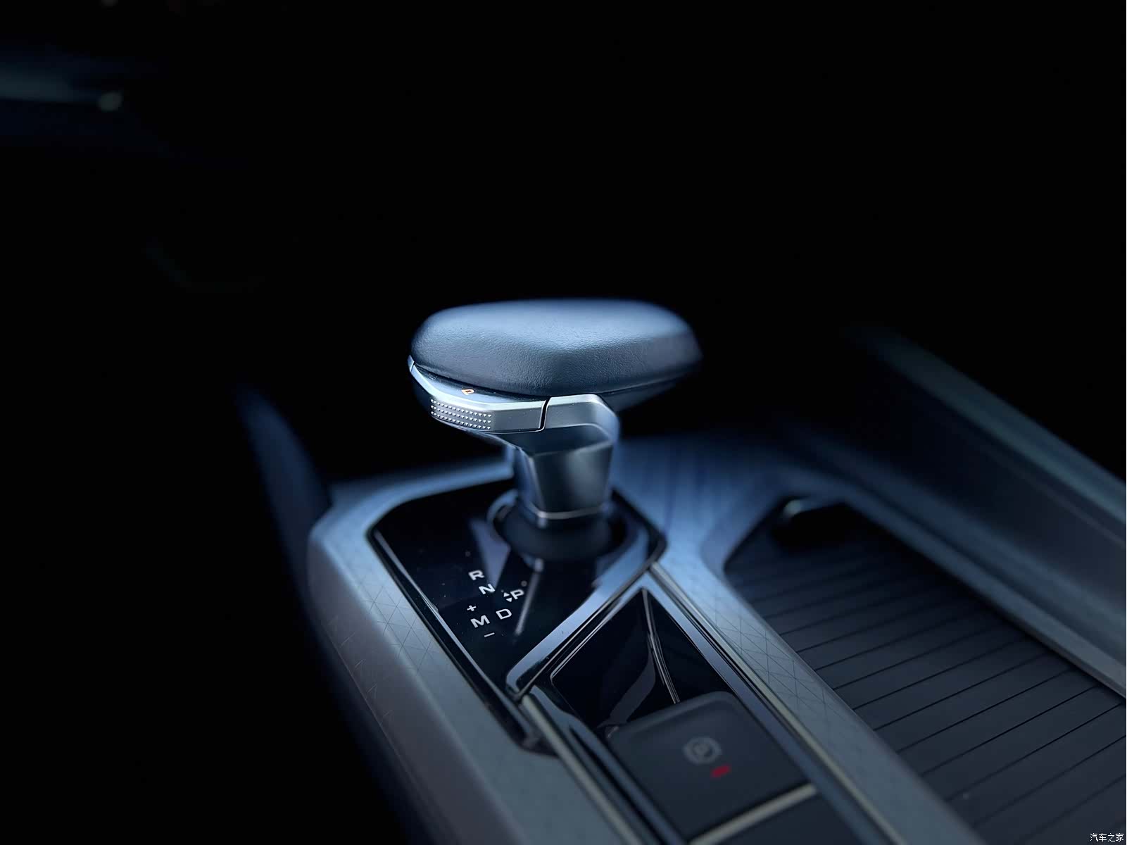 Geely Preface, 2025 18