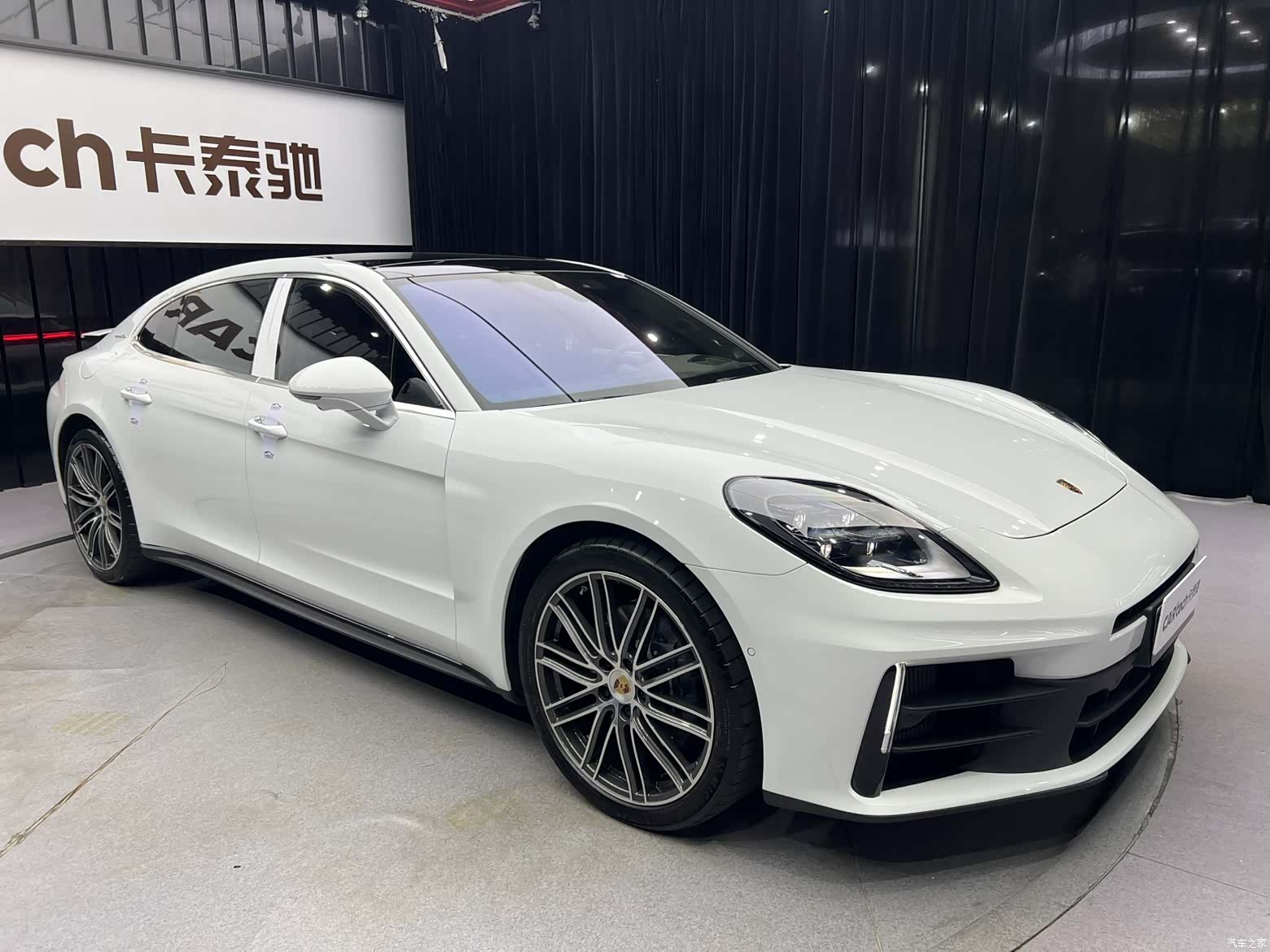 Porsche Panamera, 2024 все фото