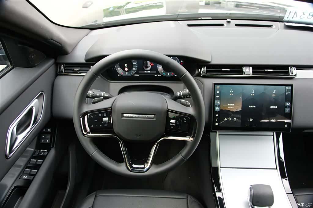 Land Rover Range Rover, 2025 12