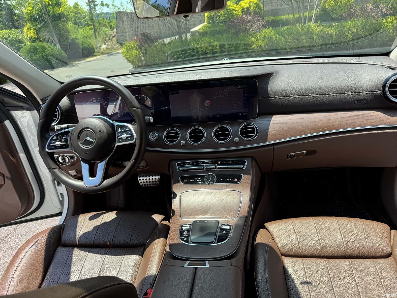 Mercedes-Benz E-Class, 2019 27
