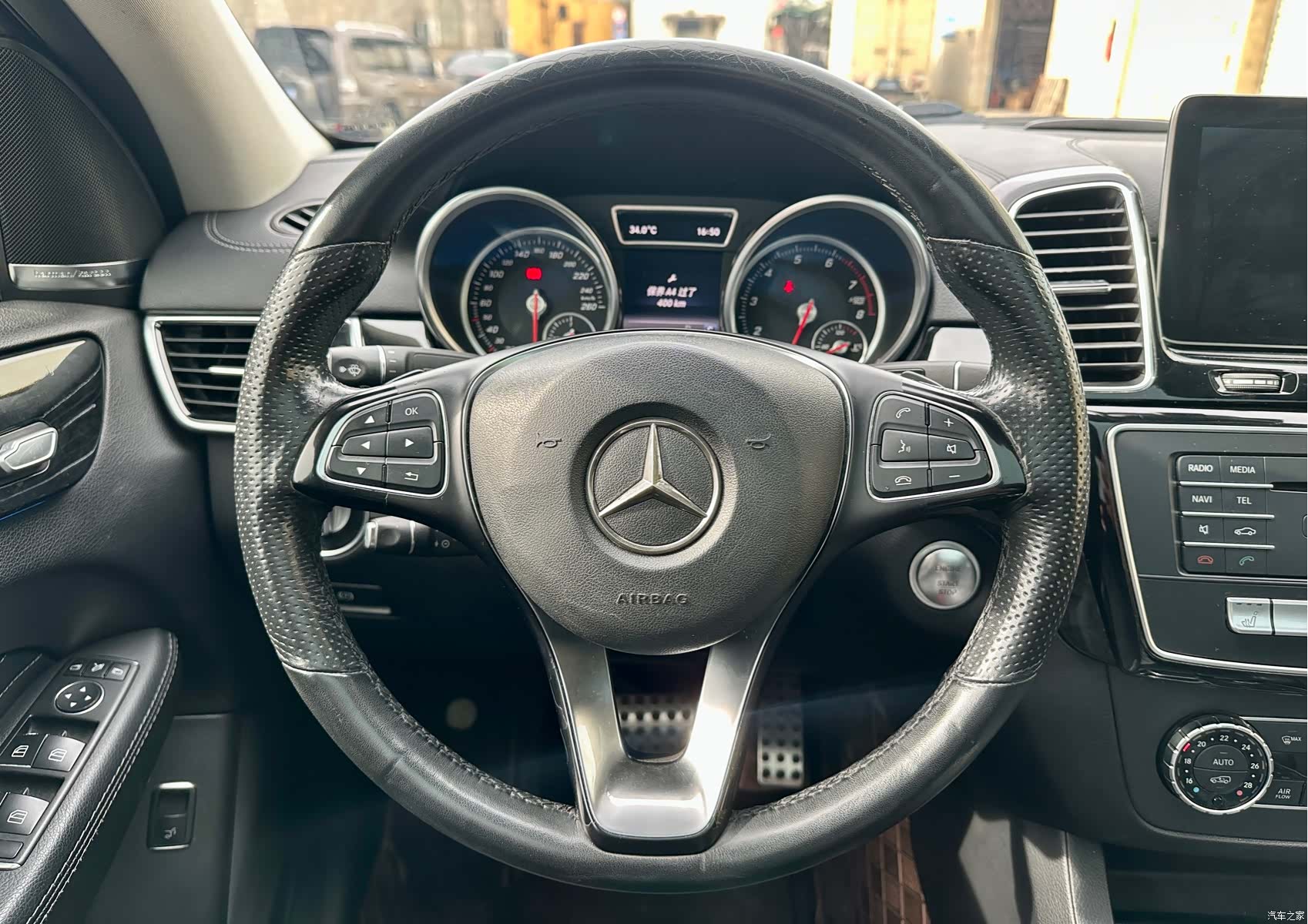 Mercedes-Benz GLE, 2017 13