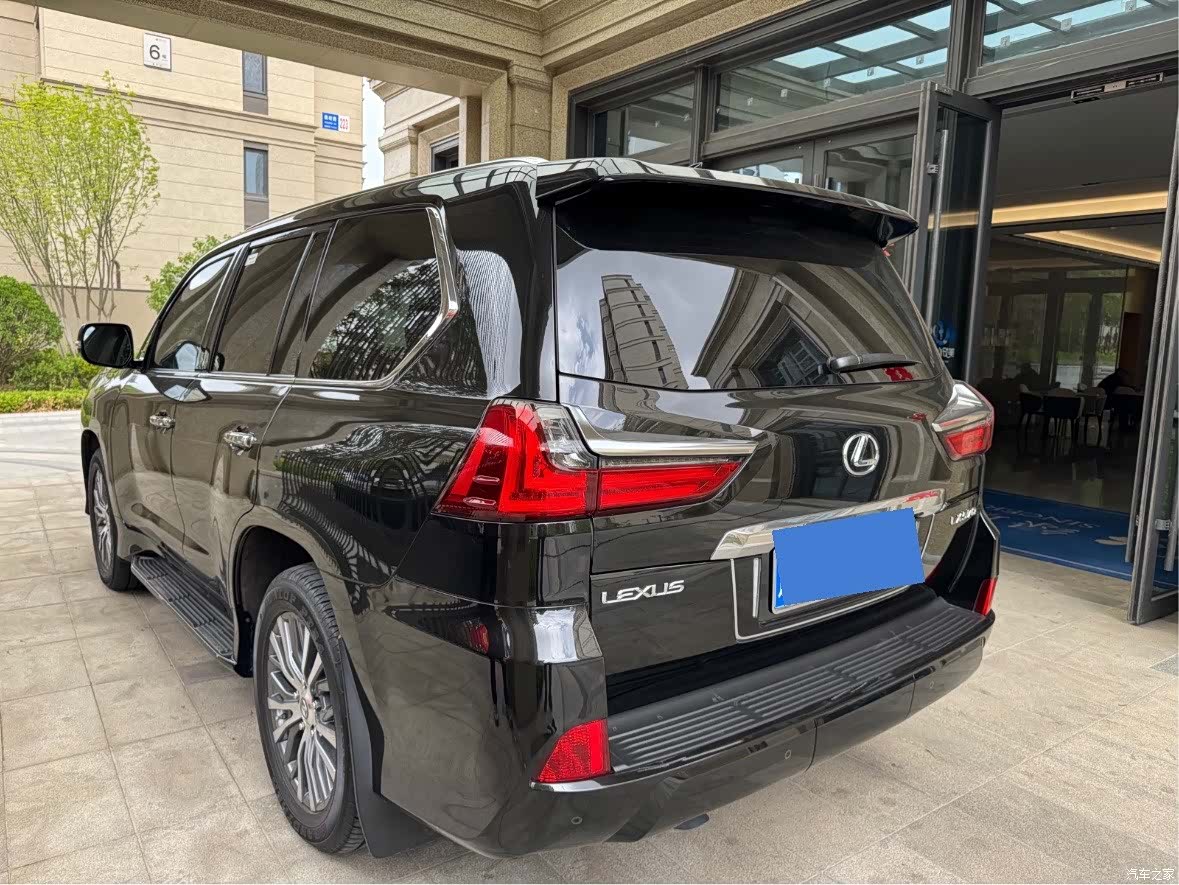 Lexus LX, 2020 21