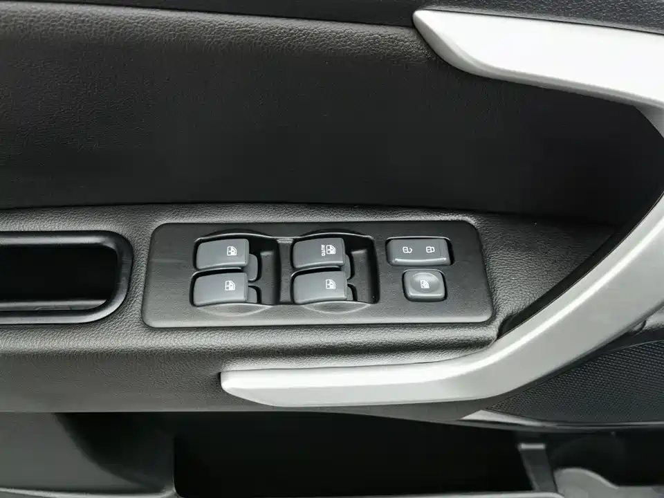 JAC Ruifeng S3