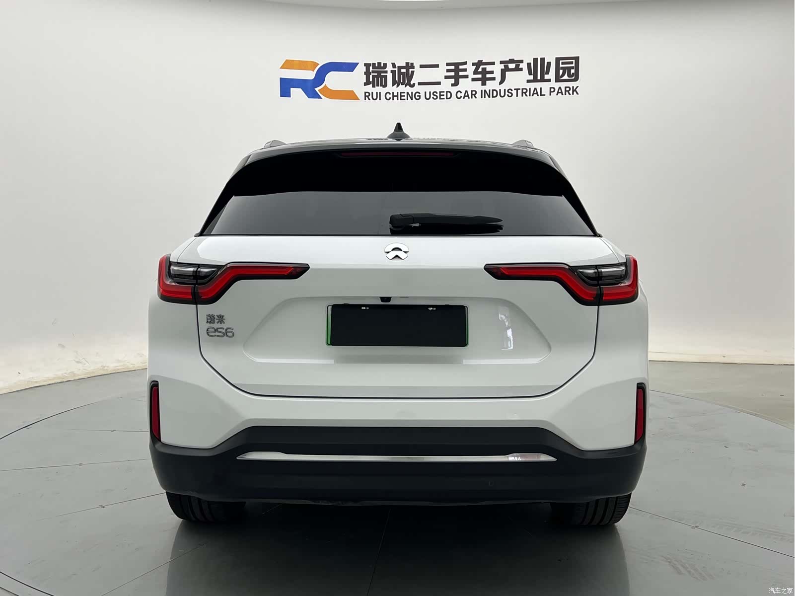 NIO ES6, 2022 4