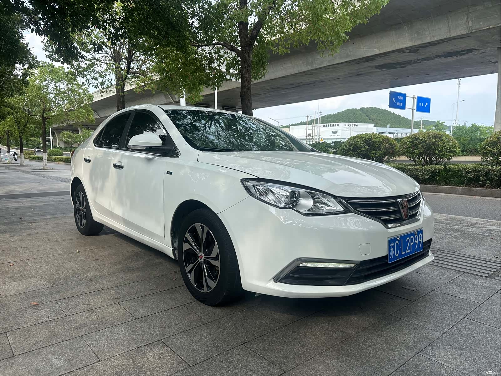 Roewe 360, 2017 все фото