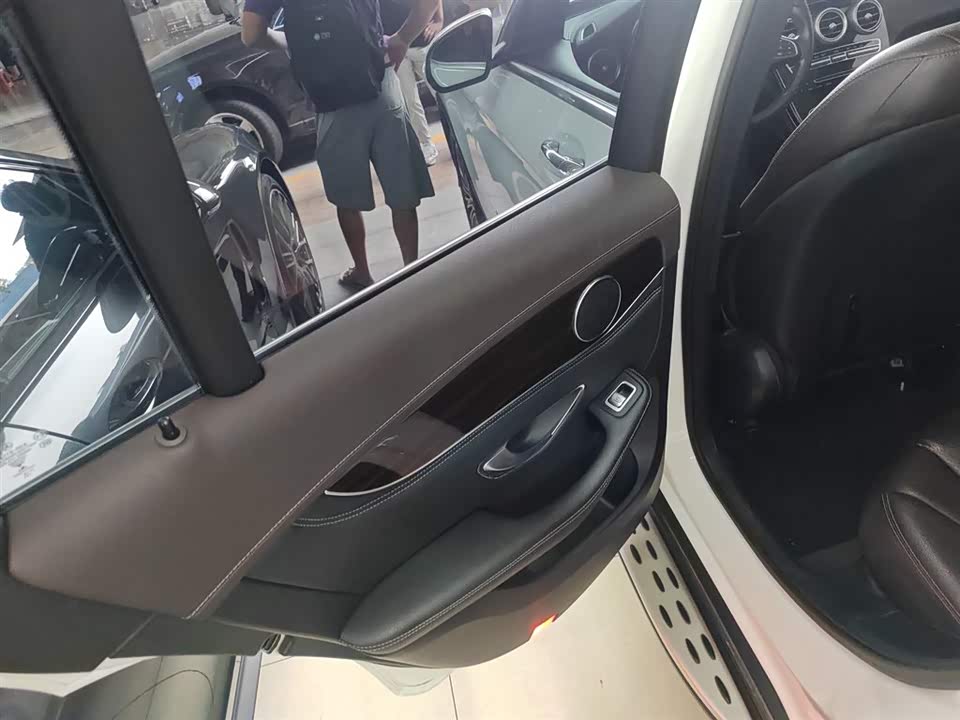 Mercedes-Benz GLC Mercedes-Benz GLC