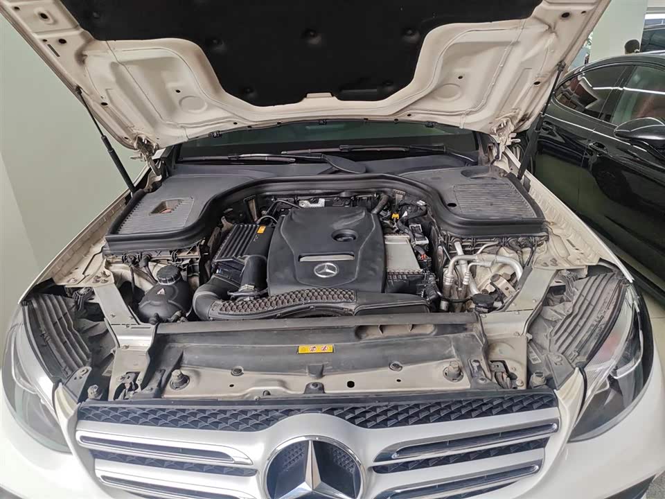 Mercedes-Benz GLC Mercedes-Benz GLC