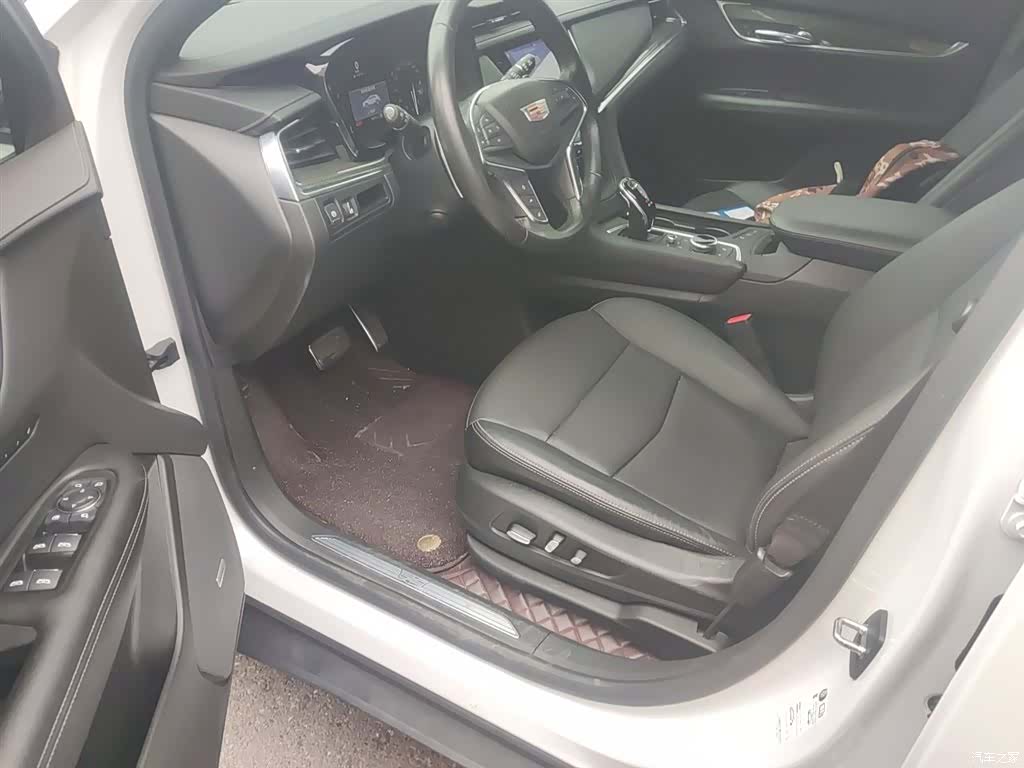 Cadillac XT5, 2021 14
