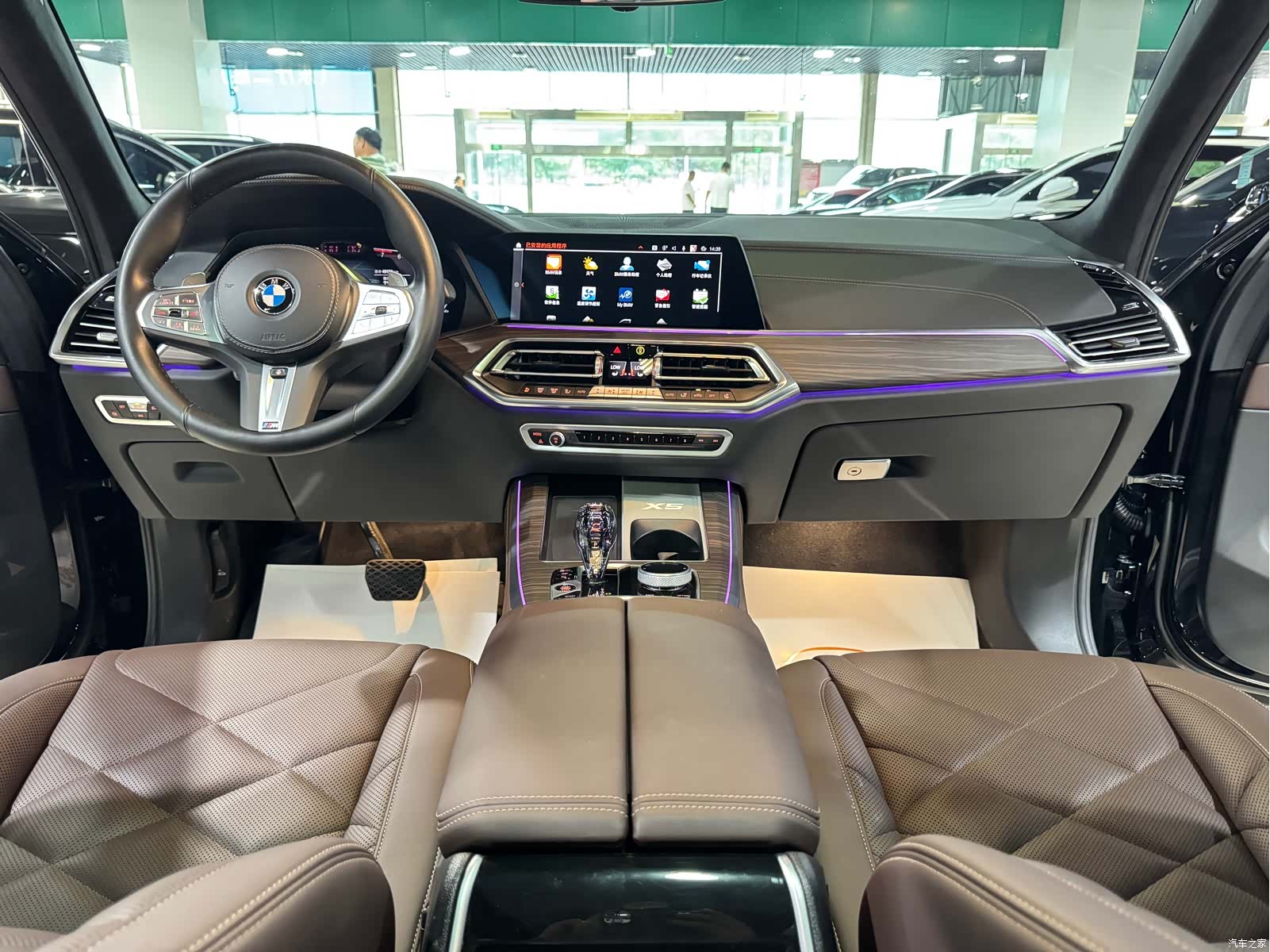 BMW X5, 2023 9