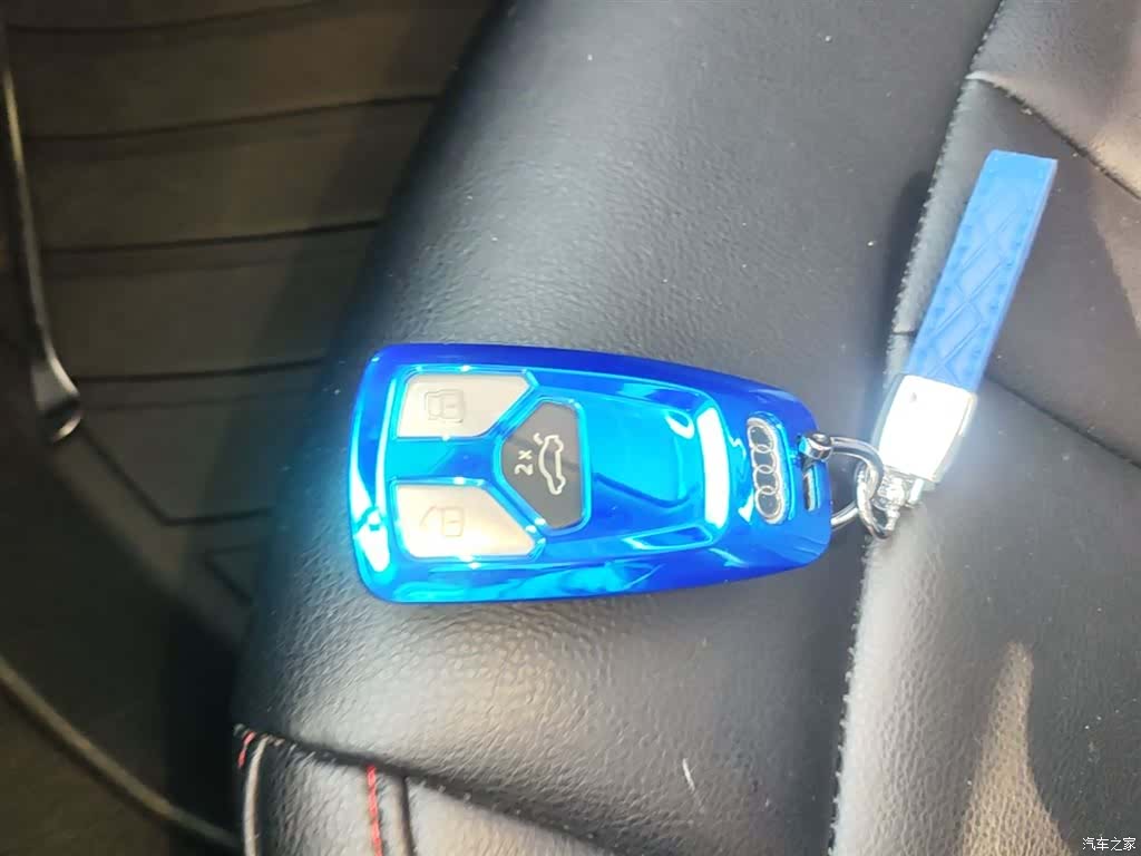 Audi A4L, 2019 9