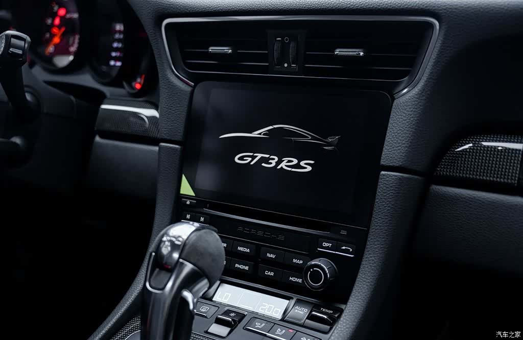Porsche 911, 2020 15