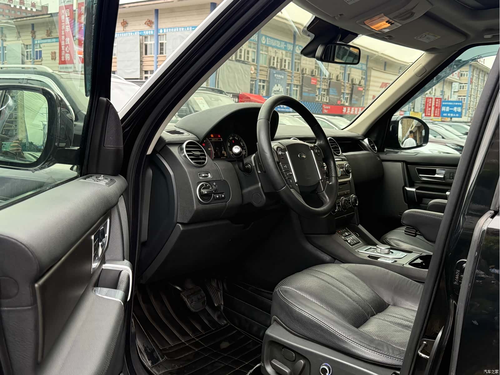Land Rover Discovery, 2014 9