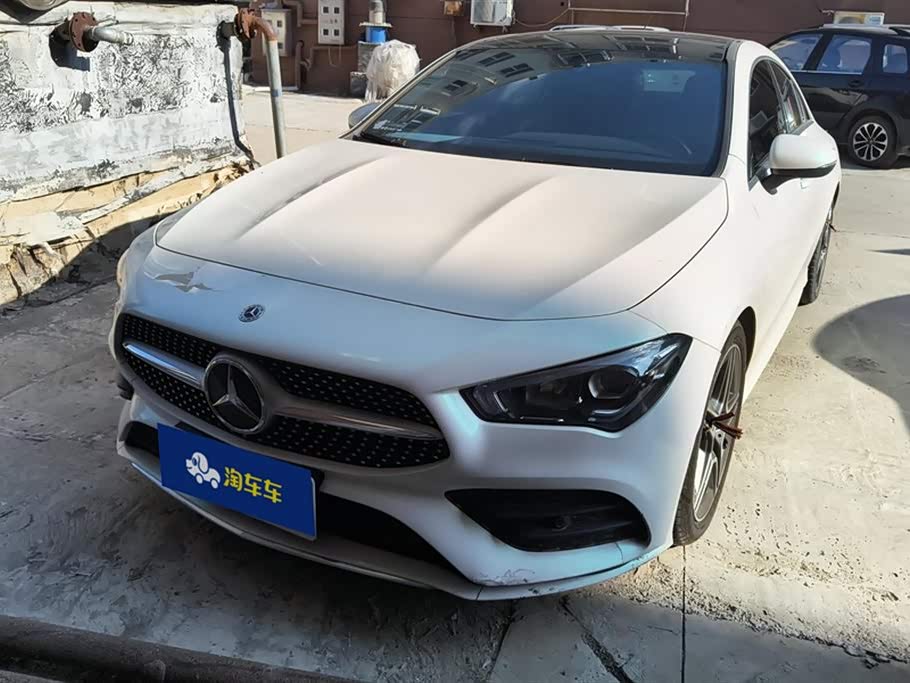 Mercedes-Benz CLA