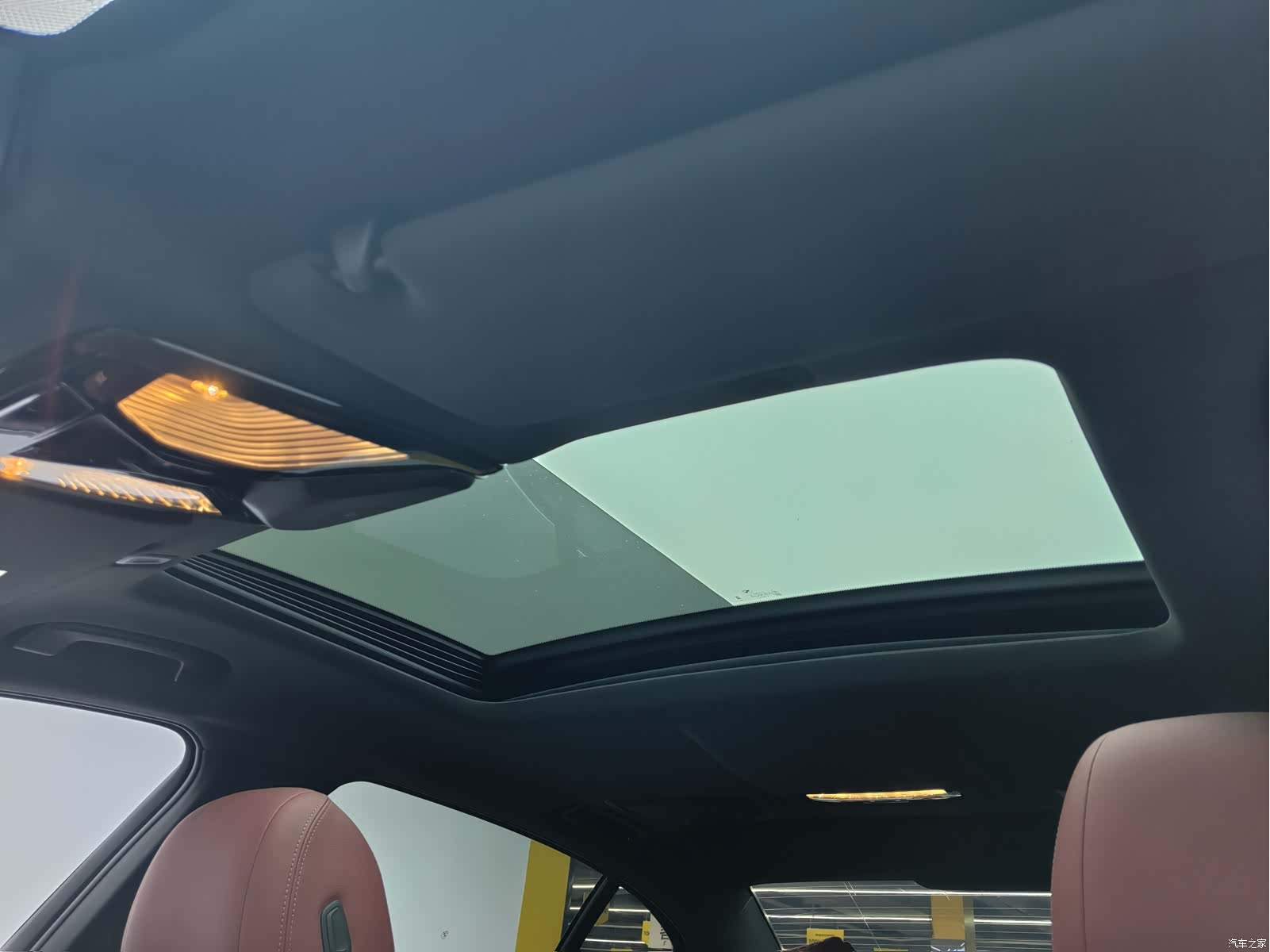 BMW 5 Series, 2023 11
